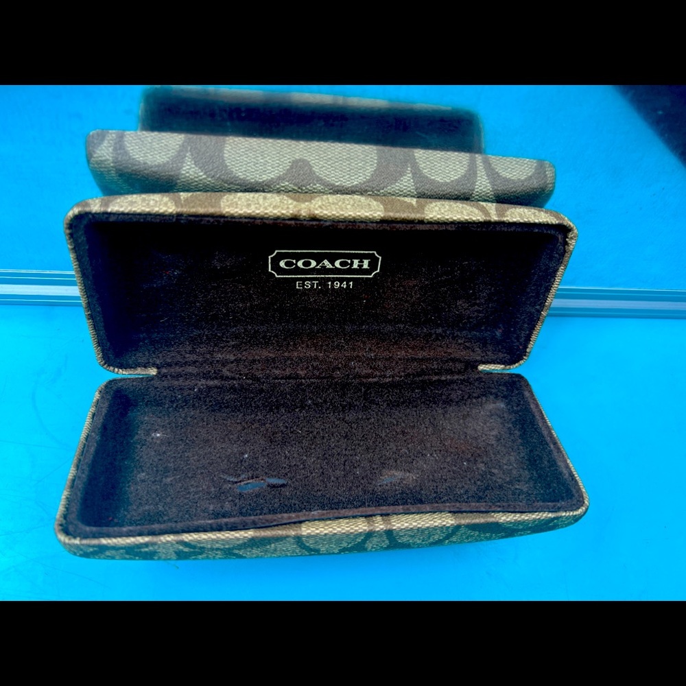 Coach Glasses Hard Case (Glasses NOT included) - Picture 2 of 3